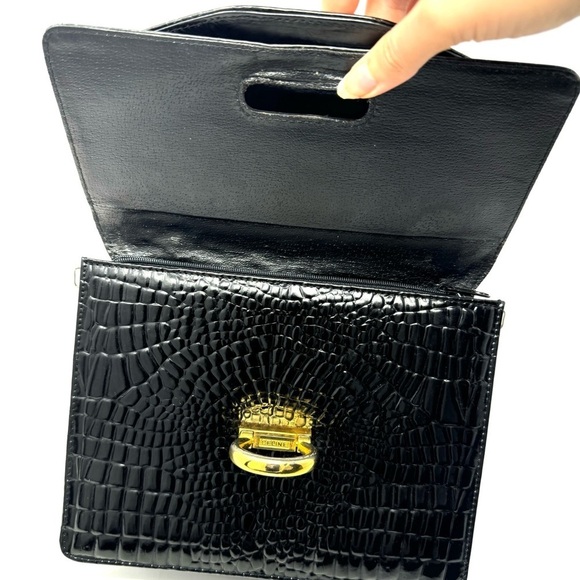 Celine Vintage Black Patent Embossed Crossbody – Extremely Rare, COA Included - Picture 5 of 16